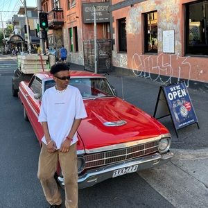 Meet your Posher, Hassan